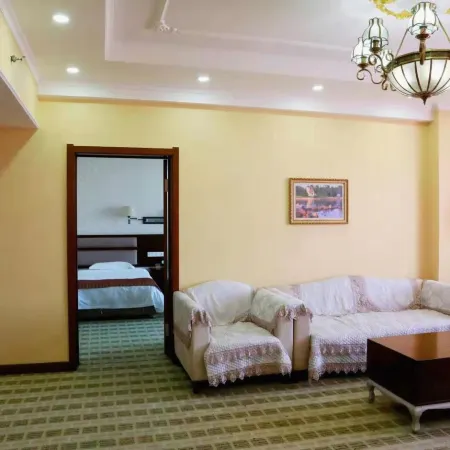 Xiushui Business Hotel