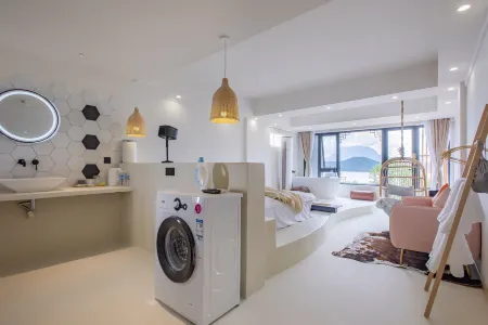 Lugu Lake Star Hotel Отели рядом с достопримечательностью «Langfang»