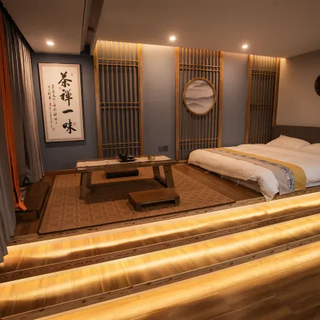Yunjin Chinese Inn (Lu'an Wanxi College)