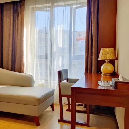 Longyi Business Hotel Hotéis em Condado de Cangnan