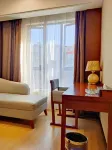 Longyi Business Hotel
