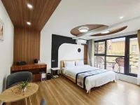 Zhuyun Mountain House Отели рядом с достопримечательностью «Панда Долина»