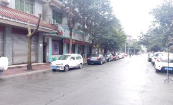 Shifang Fukang Hotel