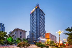 蘭州金地名庭酒店（張掖路省政府地鐵站店）