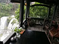 Tuwang Palace Waterfall Inn