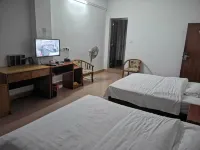 Guigang Ronghua Hotel (Keshijie RT-Mart)