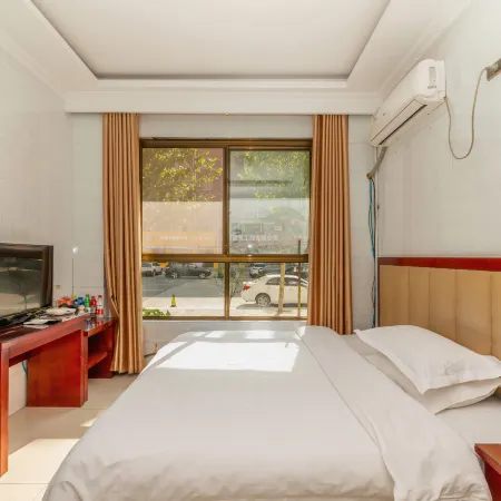 Zhumadian Santai Hotel
