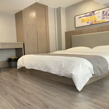 Yunshang Smart Apartment Hotel (Xinshi Government Branch)