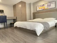 Yunshang Smart Apartment Hotel (Xinshi Government Branch)