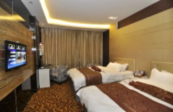 Longyou Haoting Pinshang Hotel