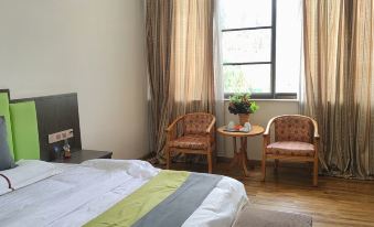 Yufeng Guangyi Hotel