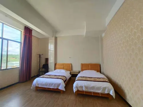 Taihua Hotel