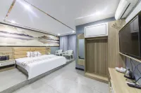 Mingting Apartment