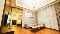 Quanpan Yaju Hotel (Qiannan Zhisheng Tangquan Building 5)