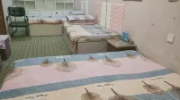 Xinrui Business Hotel Hotels in Xintiandi Shopping Center