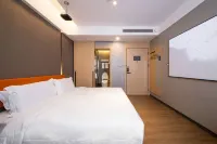 Pisces E-sports Hotel