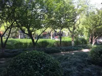 Pinghu Yinjiang Hotel