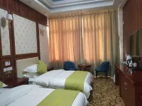 Langkazi Yanghu Hotel