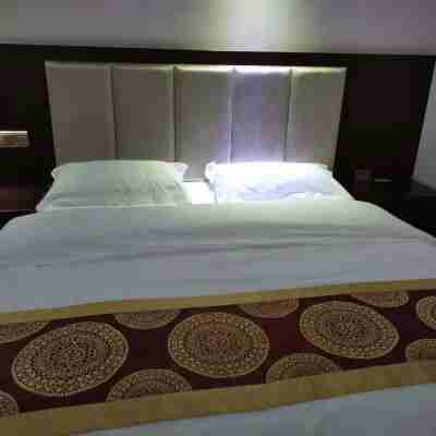 Yushanyuan One Party Hotel Rooms