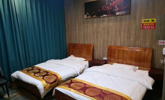 Changde Dayue Business Hotel