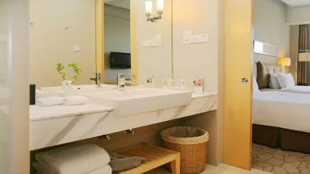 Holiday Inn Beijing Deshengmen Отели рядом с достопримечательностью «Beijing University of Posts and Telecommunications»