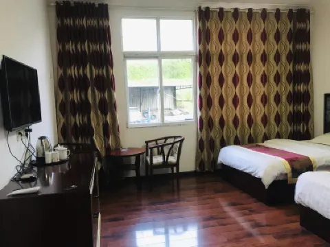 Songpan Yuan Hotel Hotels near Mounigou Scenic Area