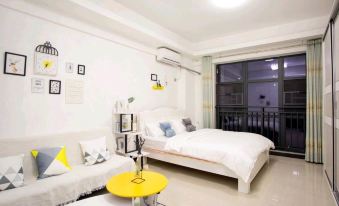 Yongzhou Yixin Apartment