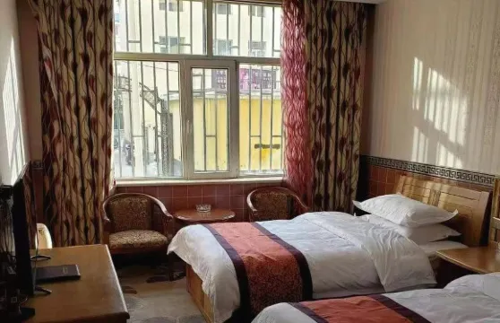 門源隆晟商務賓館