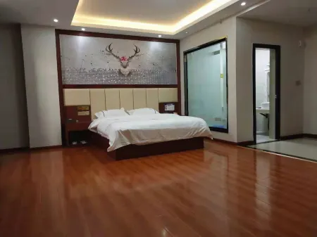 Yingjiang Yingyu Hotel Отели рядом с достопримечательностью «Phoenix Hot Spring»