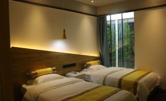 Mufeng Hotel