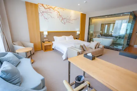 Lax Hotel (Jintang Jinsha Park) Отели рядом с достопримечательностью «Jintang Bajing»