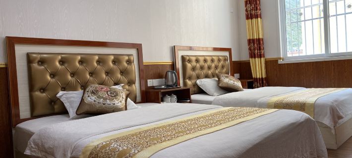 Red memory Inn Ξενοδοχεία στην πόλη Ντάνμπα
