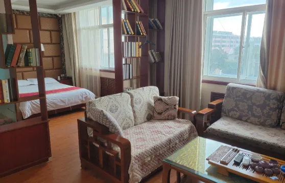 莊浪金誠商務賓館