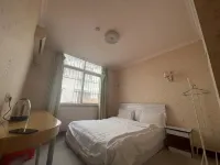 Elegant Apartment (Xinyang Normal University)