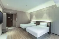 HanTing Hotel (Ganzi Prefecture Yajiang) Hotels in Yajiang