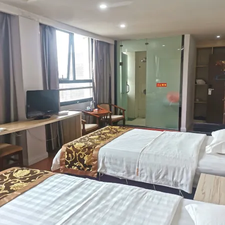 Laohekou Traffic Hotel
