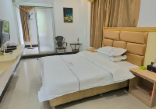 Hua Ning Hotel (Wuyue Plaza)