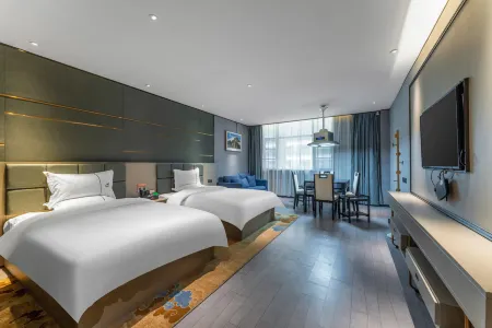 Danjiangkou Guanlan International Hotel（Hanjiang Avenue storefront） Отели в г. Даньцзянкоу