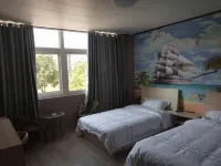 Guangde Youth Home Fashion Hotel