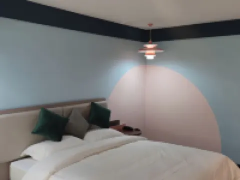 金鼎商旅飯店 杏林大藥房中鋼店附近的飯店