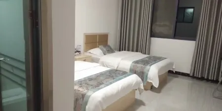 Shicheng Meimenglai Hotel Отели в г. Шичен