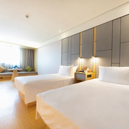JI Hotel (Jinan Baotu Spring North Gate) Отели рядом с достопримечательностью «Озеро Пяти драконов»
