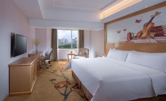 Vienna Hotel (Shenzhen Dongmen Honghu Hotel) - Housity