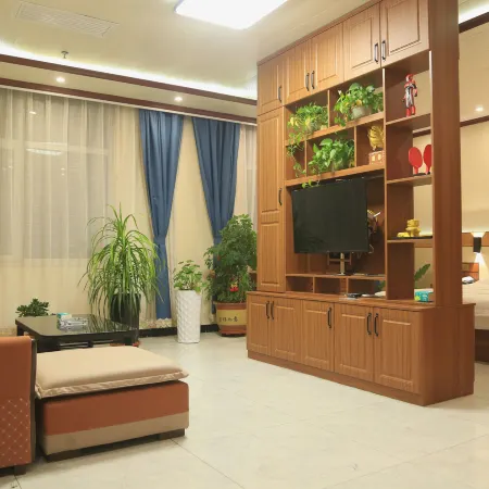 Jinlu Hotel