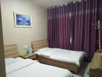 Zhoukou Yaju Hotel Hotels near Zhoukou Aquarium