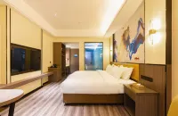 Hyatt Holiday Hotel (Zhanjiang East Island)