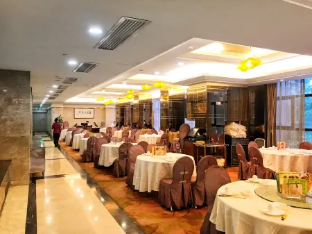 Limei Hotel Отели рядом с достопримечательностью «Guangzhou Institute of Railway Technology (Baixing Road)»