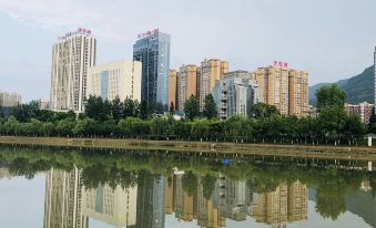 Lavande Hotel (Guangyuan Wanda Plaza Olympic Center)