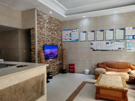 Anhua 520 Love Apartment Linjiachong Shop Отели в г. Аньхуа