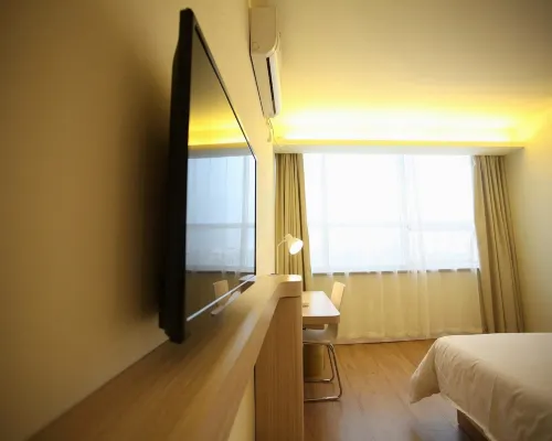 He Xuan Hotel (Wuyue Square Store) Номера Photos
